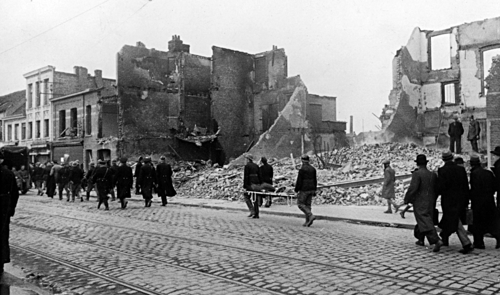 Historische Wandeling Bombardement 5 april